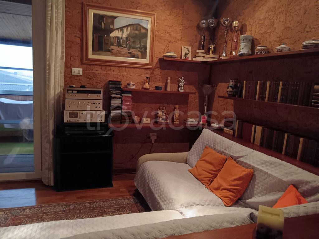 casa indipendente in vendita a Conselice