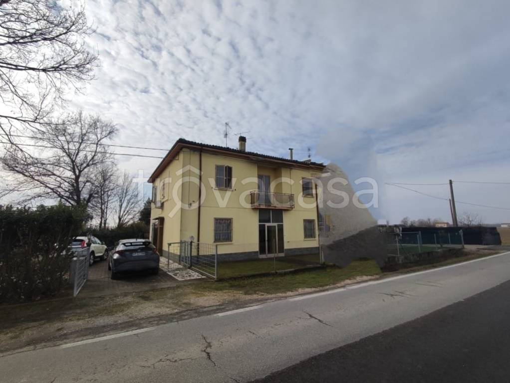 casa indipendente in vendita a Conselice