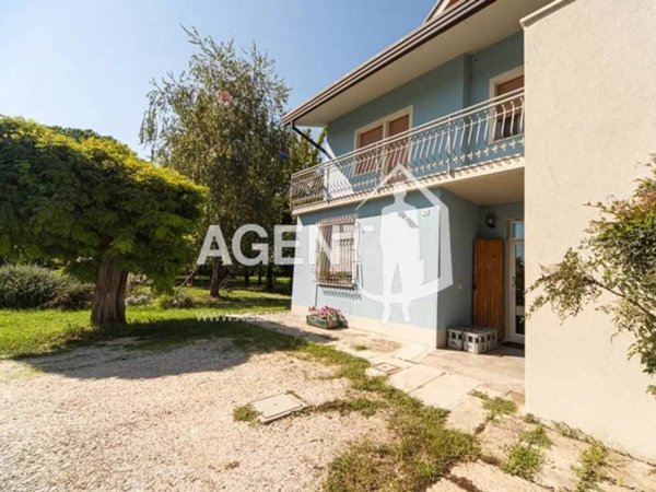 casa indipendente in vendita a Conselice