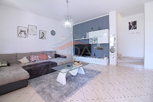 casa indipendente in vendita a Conselice in zona Lavezzola