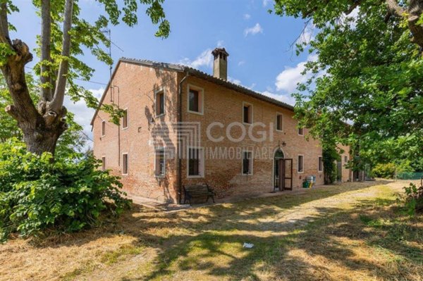 casa indipendente in vendita a Conselice
