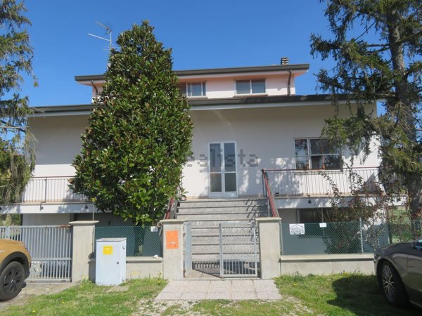 casa indipendente in vendita a Conselice