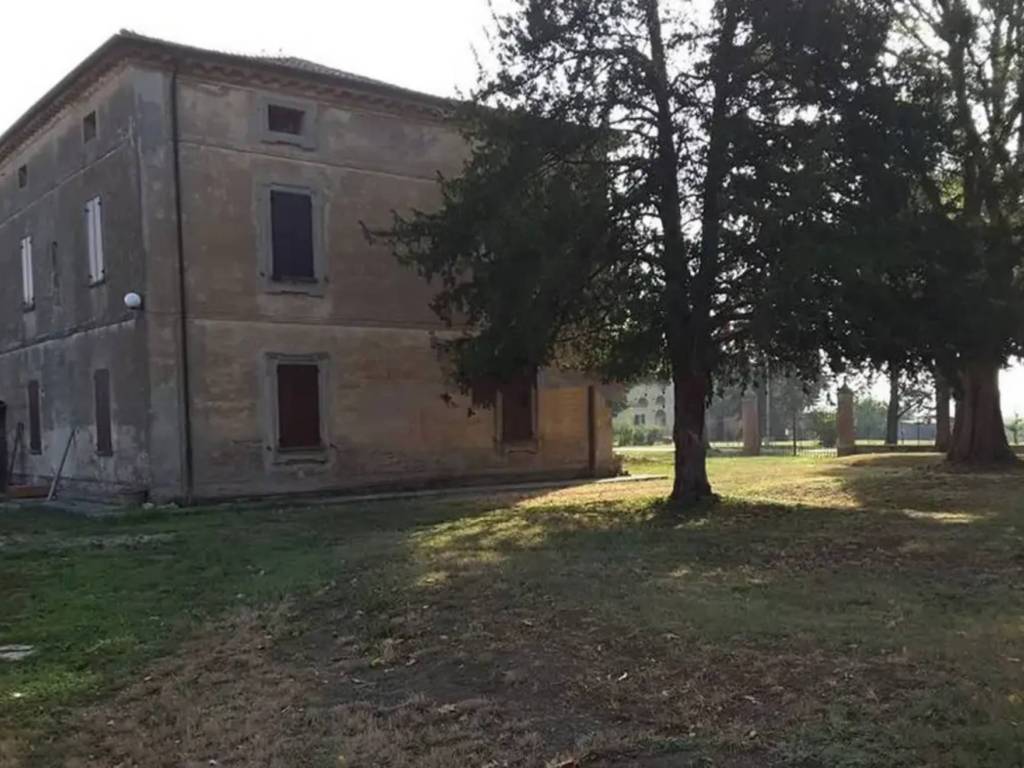 casa indipendente in vendita a Conselice in zona Chiesanuova