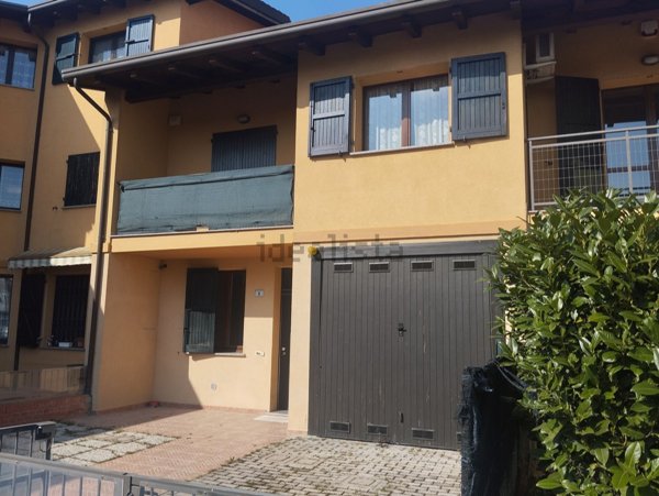 casa indipendente in vendita a Conselice