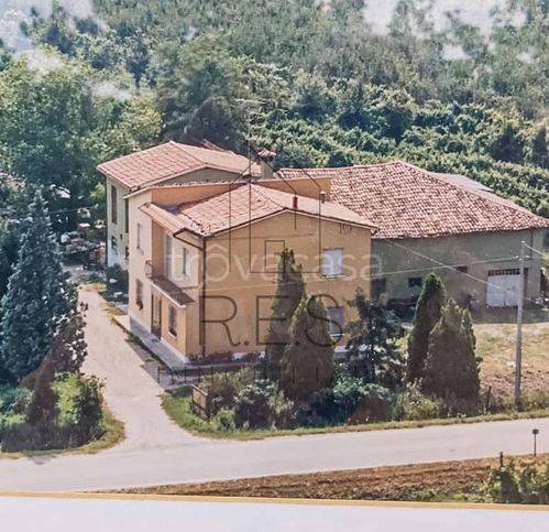casa indipendente in vendita a Conselice