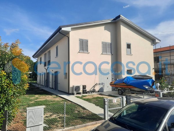 casa indipendente in vendita a Conselice
