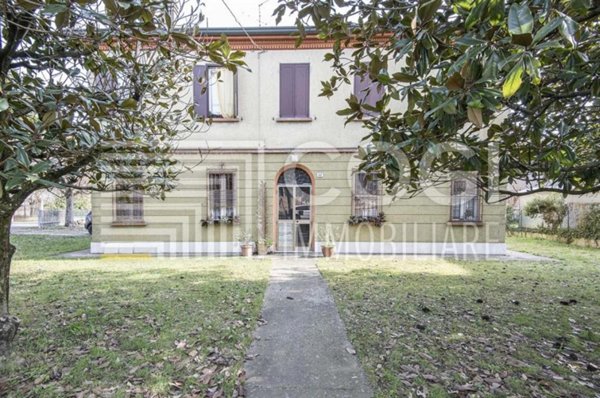 casa indipendente in vendita a Conselice