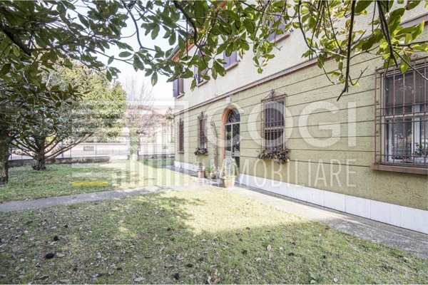 casa indipendente in vendita a Conselice in zona Lavezzola