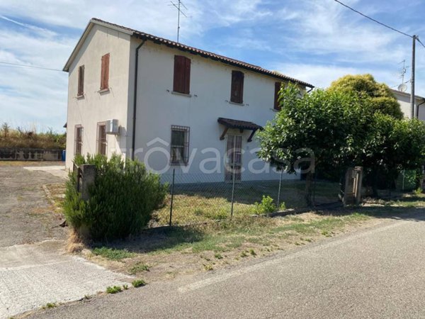 casa indipendente in vendita a Conselice