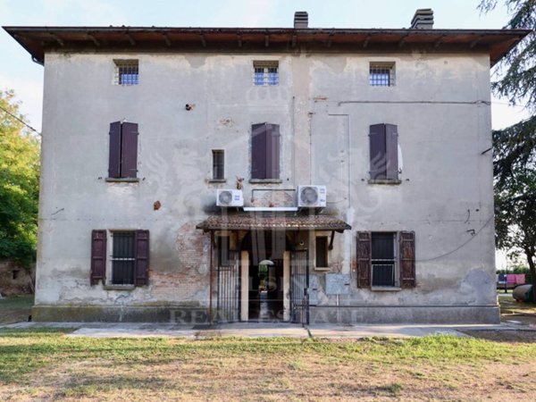 casa indipendente in vendita a Conselice in zona San Patrizio