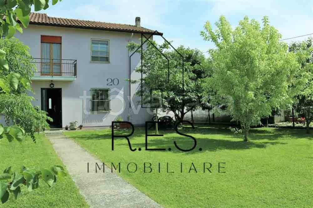 casa indipendente in vendita a Conselice