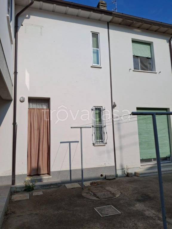 casa indipendente in vendita a Conselice