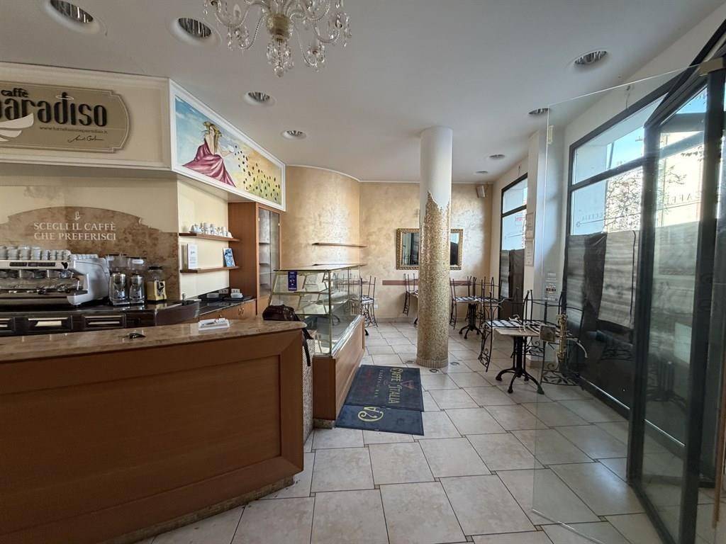 negozio in vendita a Conselice