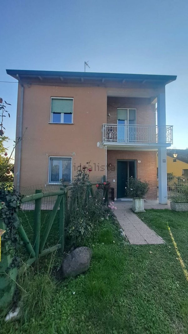 casa indipendente in vendita a Conselice