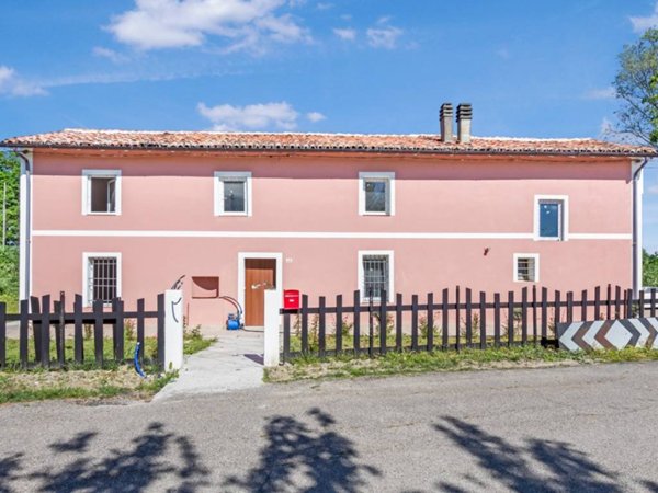 casa indipendente in vendita a Conselice