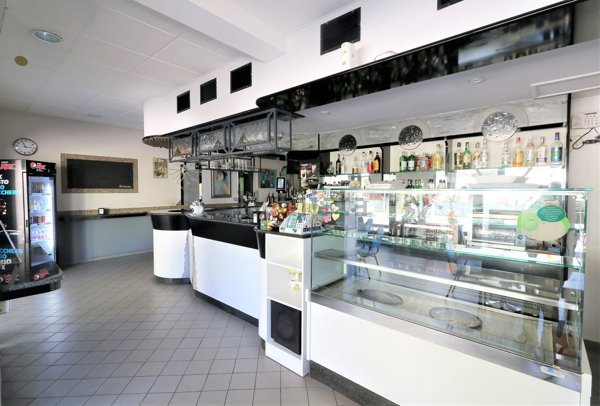 negozio in vendita a Conselice