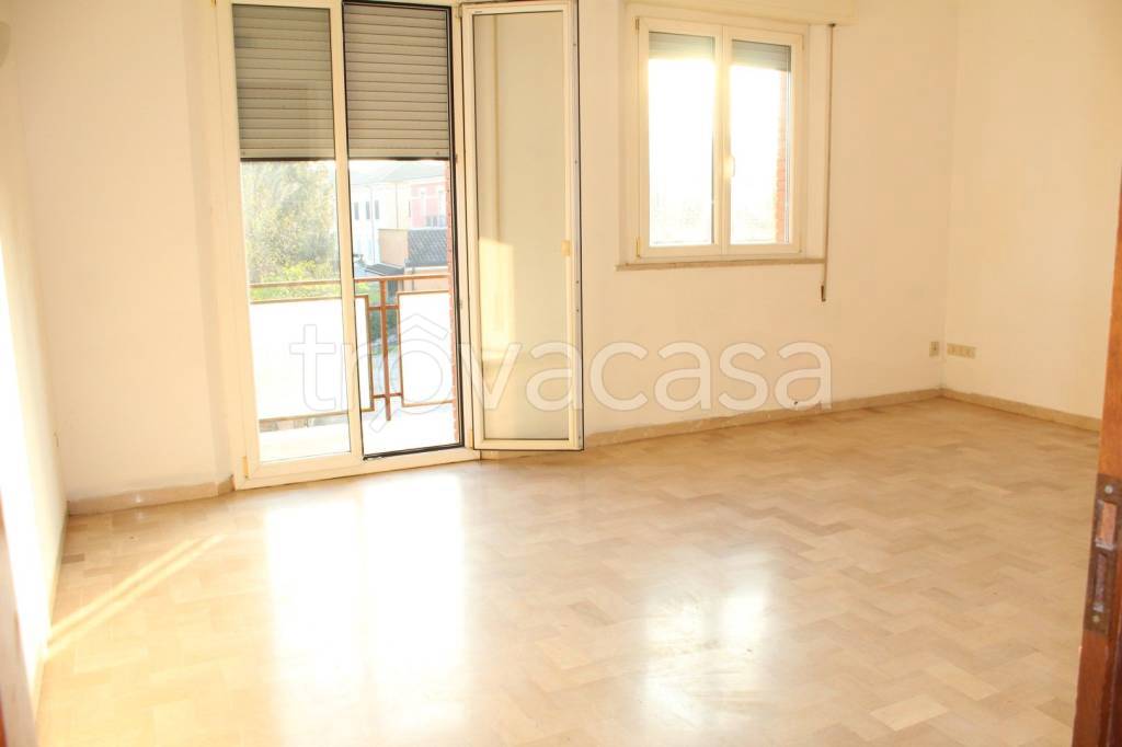 appartamento in vendita a Conselice in zona Lavezzola