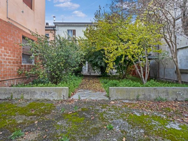 casa indipendente in vendita a Conselice