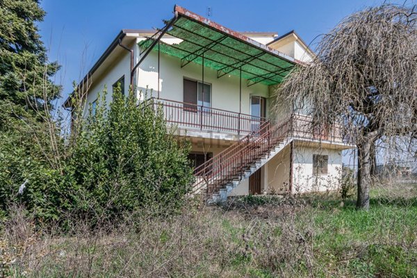 terreno edificabile in vendita a Conselice