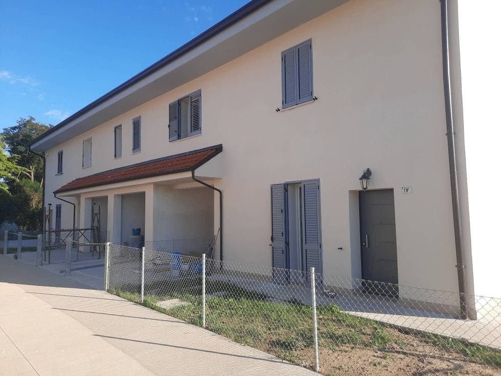 casa indipendente in vendita a Conselice