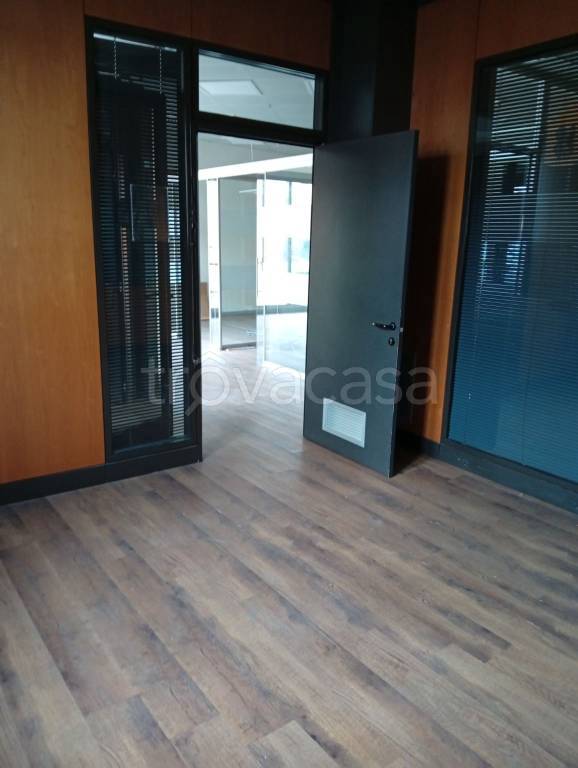 negozio in vendita a Conselice