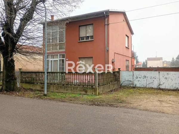 casa indipendente in vendita a Conselice in zona Lavezzola