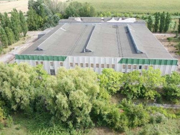 capannone in vendita a Conselice