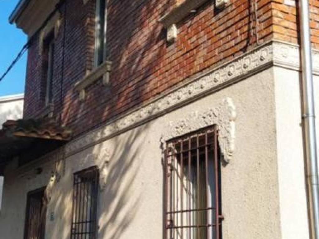 casa indipendente in vendita a Conselice in zona Lavezzola