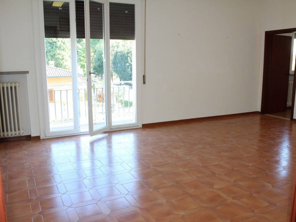 appartamento in vendita a Conselice in zona Lavezzola