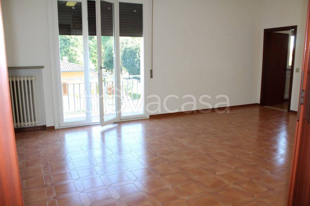 appartamento in vendita a Conselice in zona Lavezzola