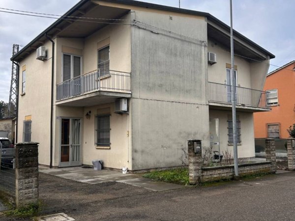 casa indipendente in vendita a Conselice in zona Chiesanuova