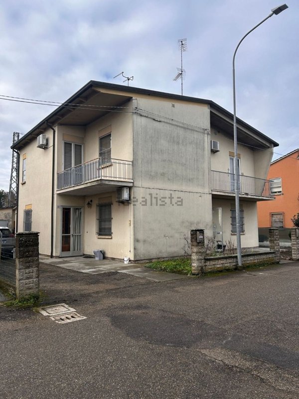 casa indipendente in vendita a Conselice in zona Chiesanuova