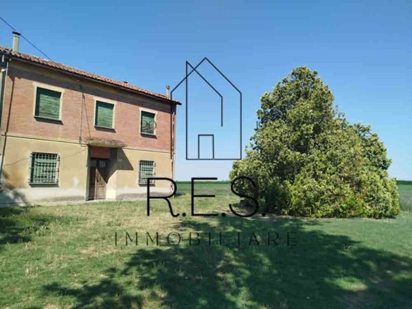 casa indipendente in vendita a Conselice