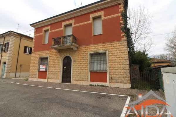 casa indipendente in vendita a Conselice in zona Lavezzola