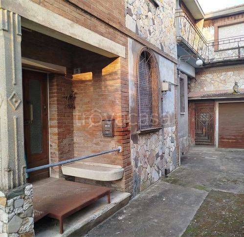 casa indipendente in vendita a Conselice in zona Lavezzola