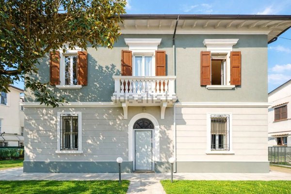 casa indipendente in vendita a Conselice