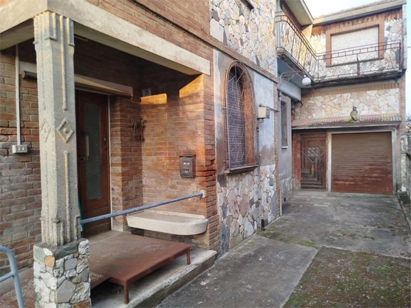 casa indipendente in vendita a Conselice in zona Lavezzola