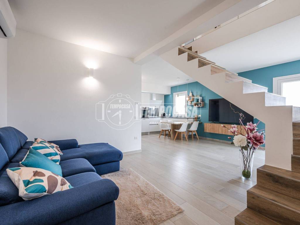 casa indipendente in vendita a Conselice