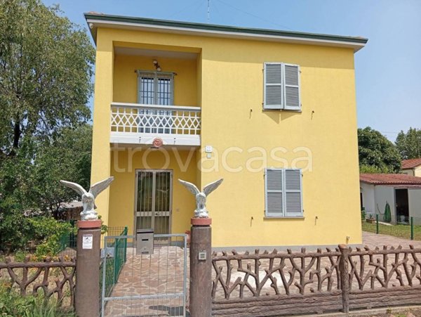 casa indipendente in vendita a Conselice
