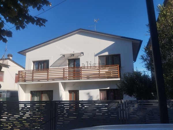 casa indipendente in vendita a Conselice