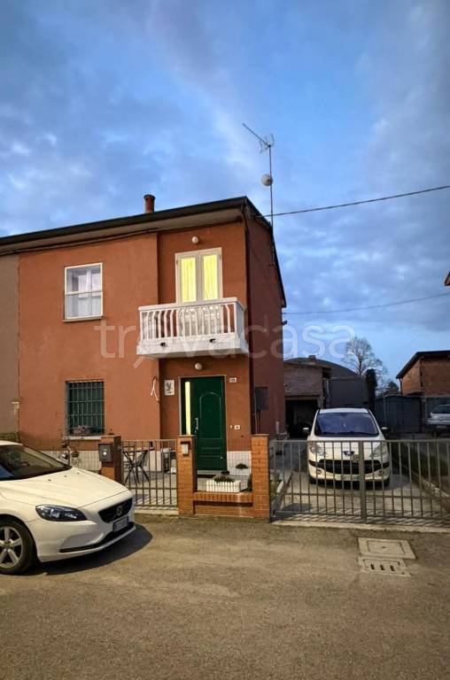 casa indipendente in vendita a Conselice
