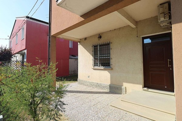 casa indipendente in vendita a Conselice in zona Chiesanuova