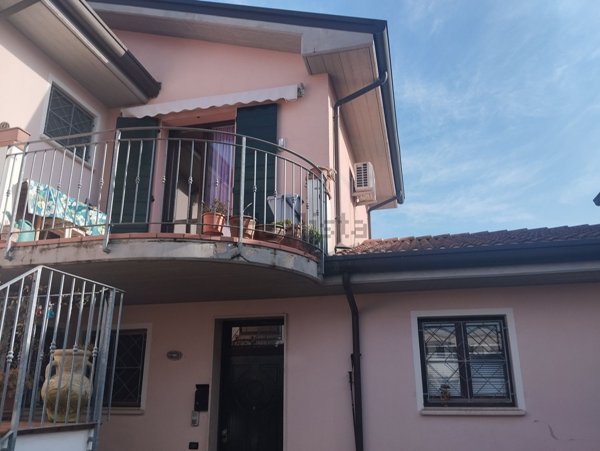 casa indipendente in vendita a Conselice