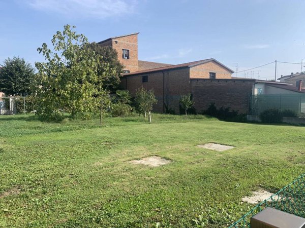 terreno edificabile in vendita a Cotignola in zona Barbiano