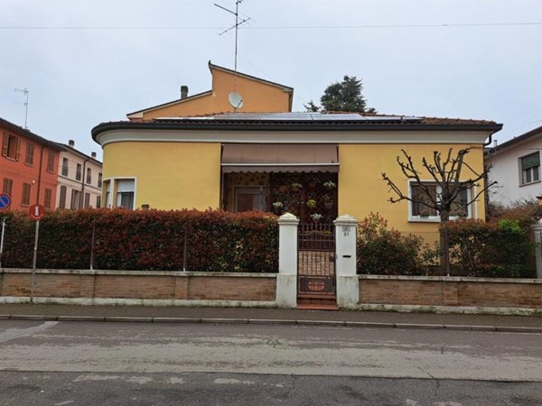 casa indipendente in vendita a Cotignola