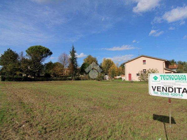 terreno edificabile in vendita a Cotignola