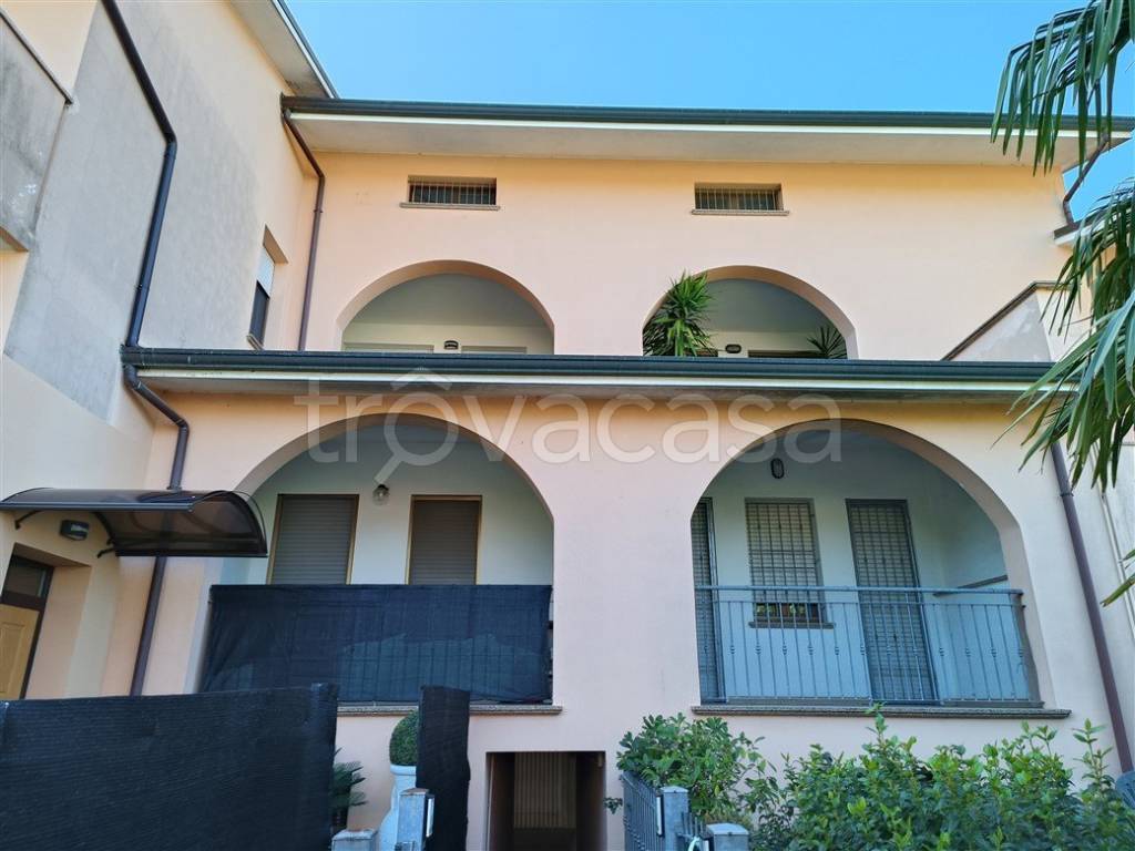 casa indipendente in vendita a Cotignola