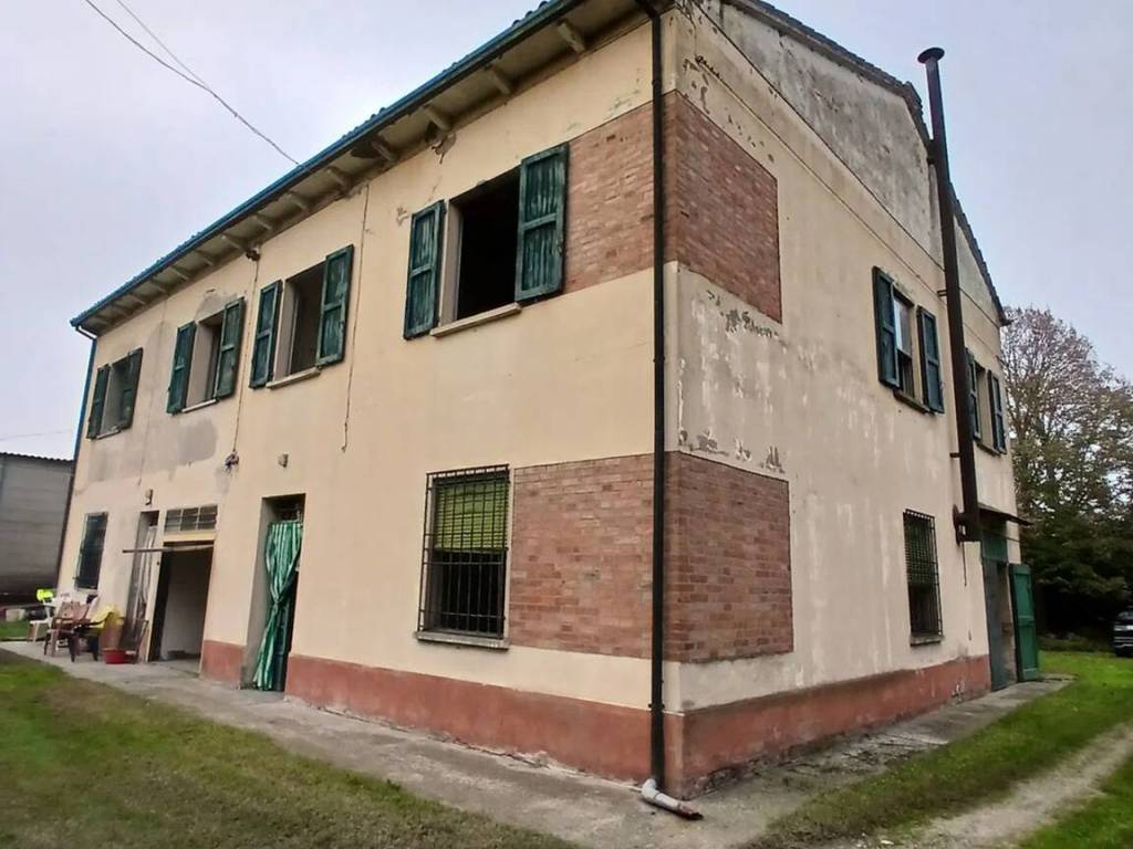 casa indipendente in vendita a Cotignola