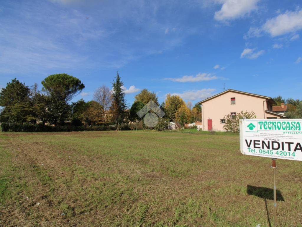 terreno edificabile in vendita a Cotignola