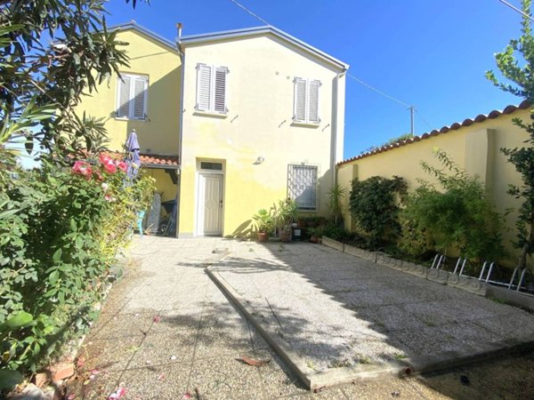 casa indipendente in vendita a Cotignola in zona Barbiano